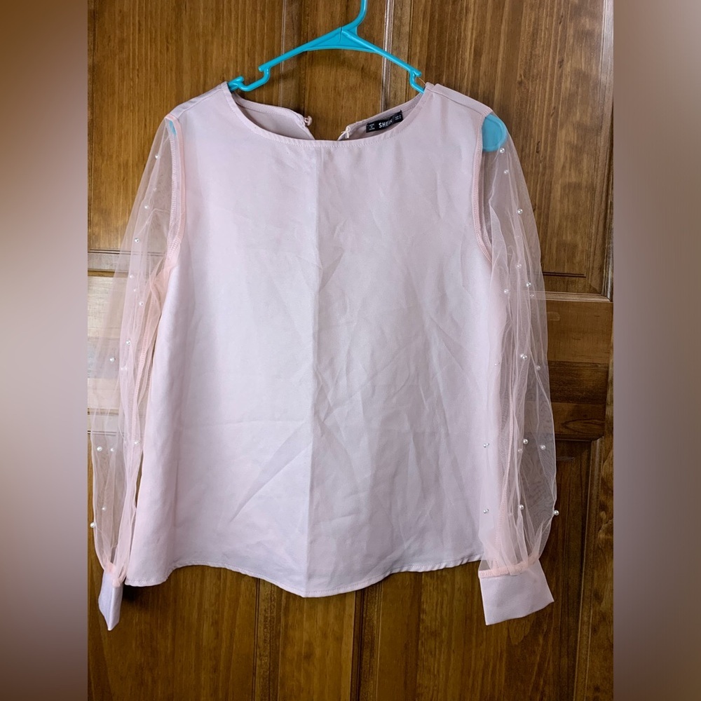 Elegant Sheer Sleeve Pink Top with pearls on sleeves women’s medium